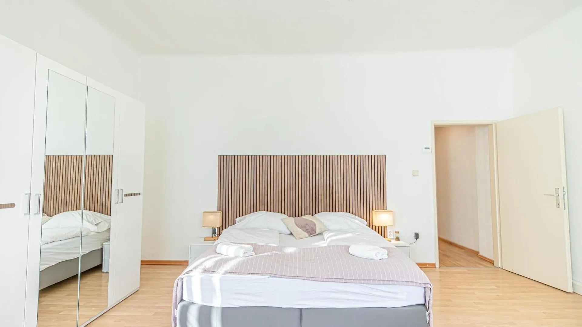 Apartment Desirable 2Br - Prime Vienna Location, Ideal For Long Stays